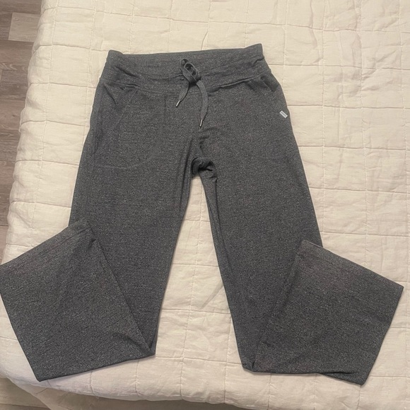 2/$30 Medium Mondetta Grey Lounge Pant - Picture 1 of 3